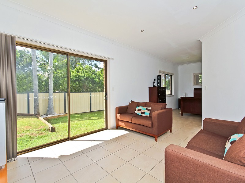 43 Plumer Street, Wellington Point QLD 4160