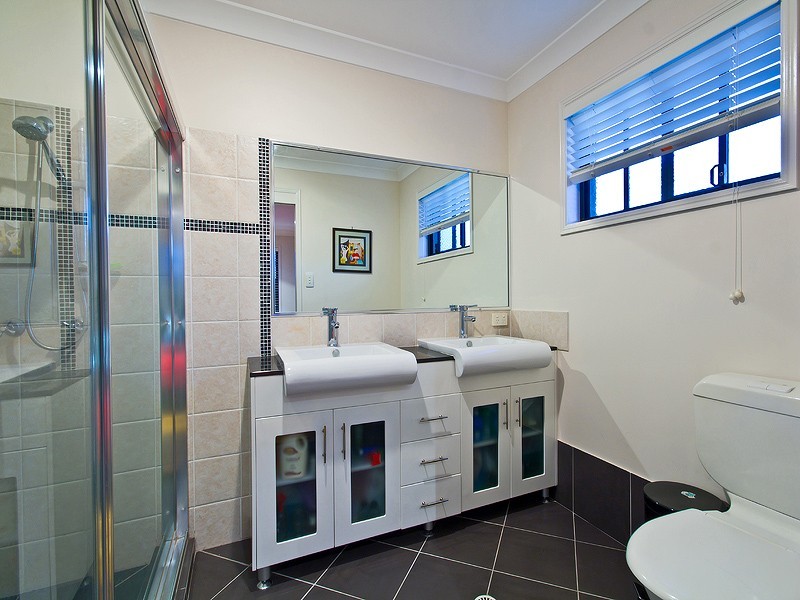 11 Morris Circuit, Thornlands QLD 4164