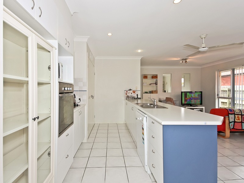 13 Brendan Way, Victoria Point QLD 4165