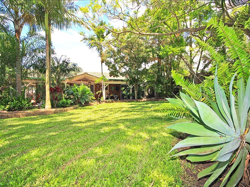 11 Sylvie Street, Thornlands QLD 4164