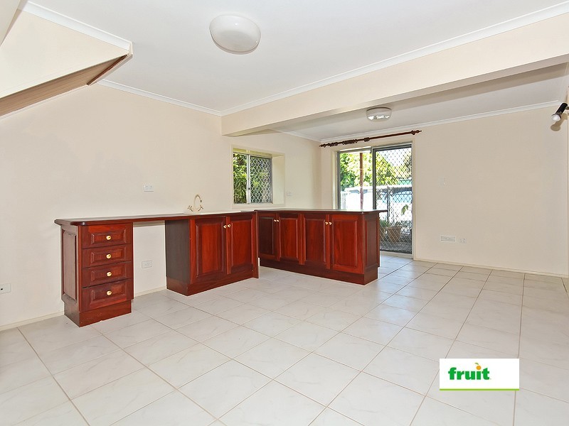 8 High View Drive, Cleveland QLD 4163