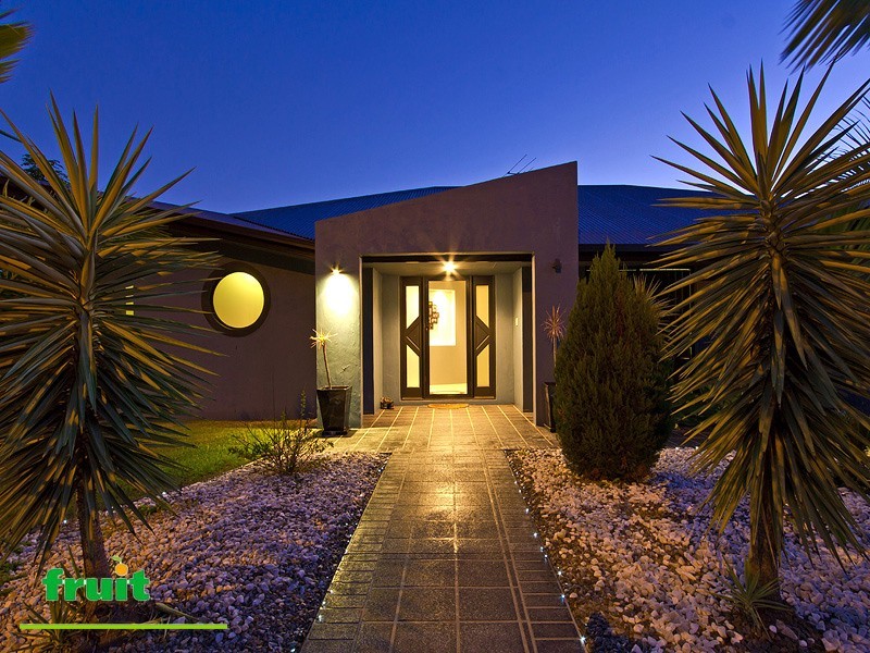 73 Clifford Perske Drive, Thornlands QLD 4164