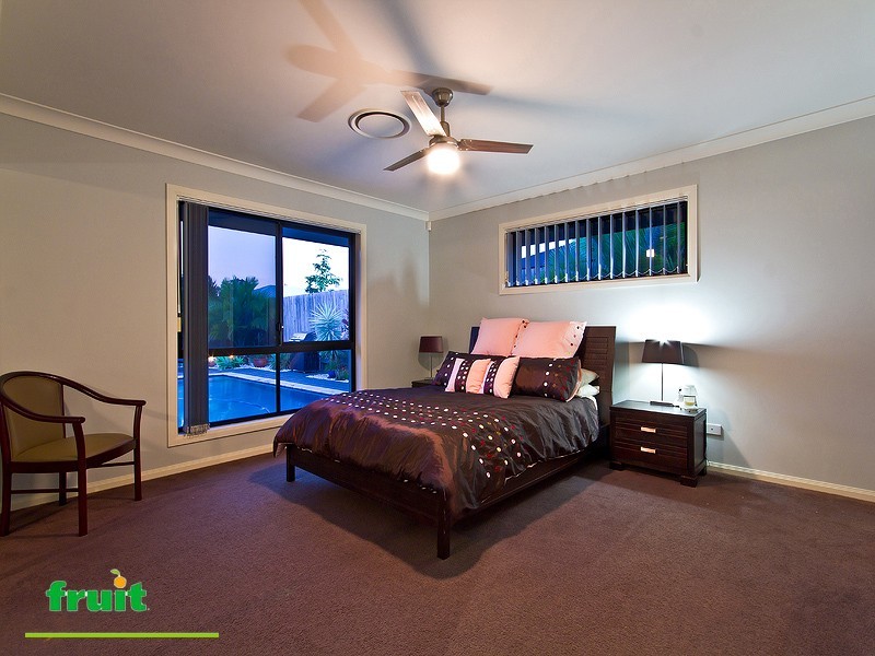 73 Clifford Perske Drive, Thornlands QLD 4164