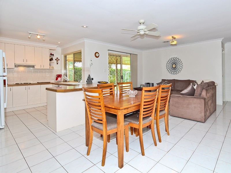 13 Stacey Court, Victoria Point QLD 4165