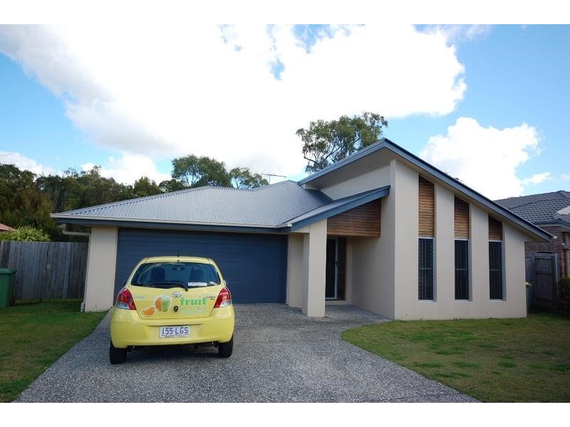 72 Ebony Crescent, Redland Bay QLD 4165