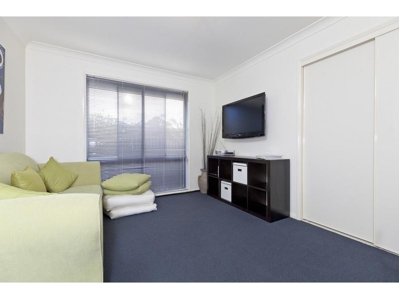 15 Malcomia Street, Redland Bay QLD 4165