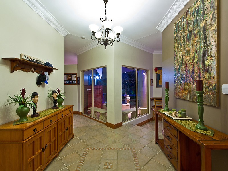 6 Honeyeater Court, Thornlands QLD 4164
