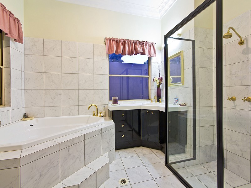 6 Honeyeater Court, Thornlands QLD 4164