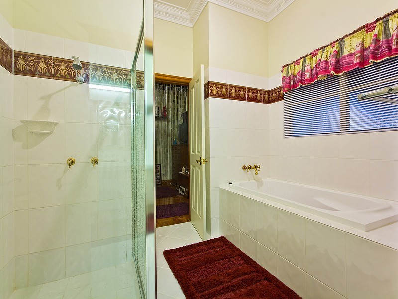 6 Honeyeater Court, Thornlands QLD 4164