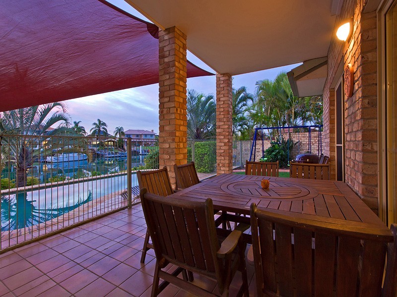 10 Kinsail Court, Raby Bay QLD 4163