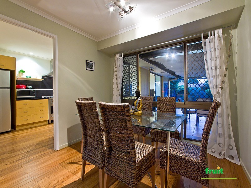 7 St Helena Court, Cleveland QLD 4163