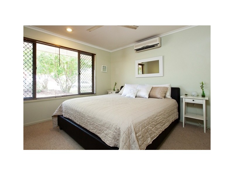 7 St Helena Court, Cleveland QLD 4163