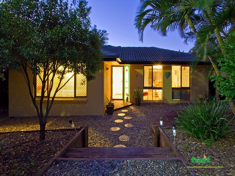 7 St Helena Court, Cleveland QLD 4163