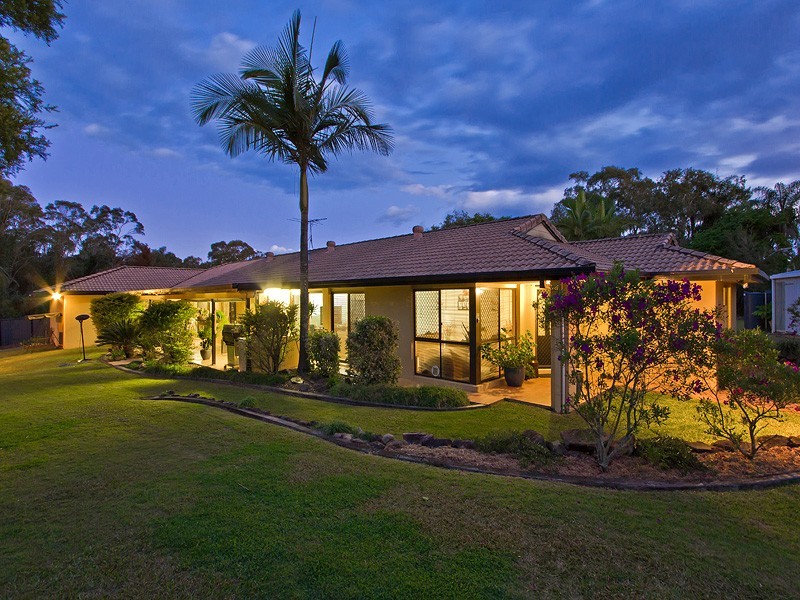 12 Clay Gully Road, Victoria Point QLD 4165