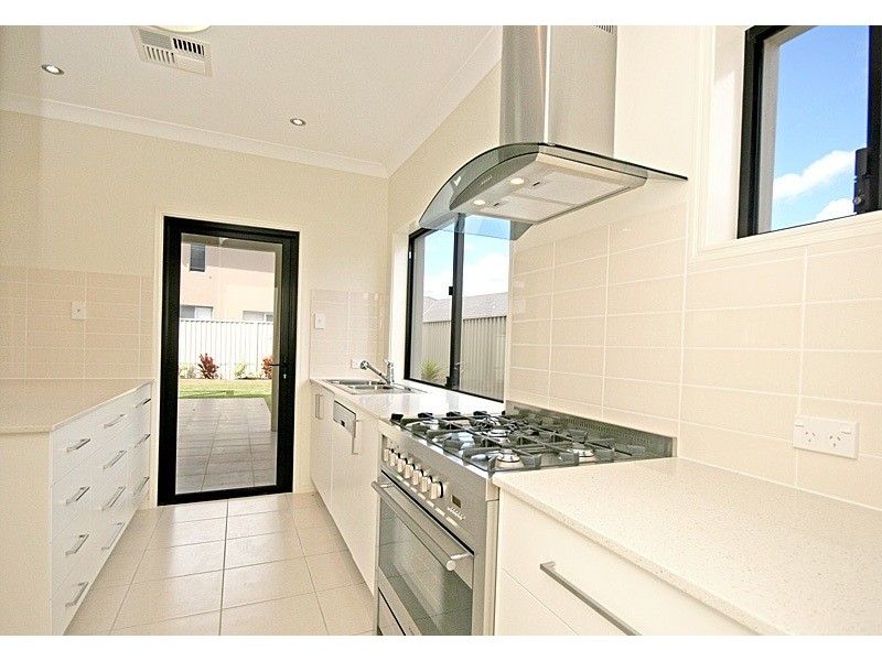 8 Wendy Close, Thornlands QLD 4164