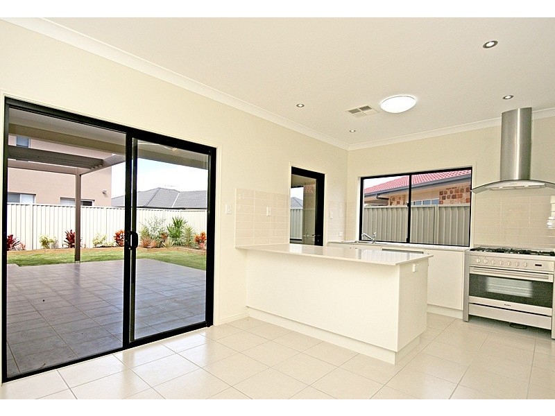 8 Wendy Close, Thornlands QLD 4164