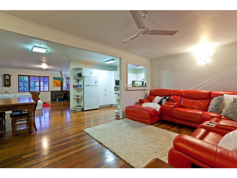 16 Marlin Street, Thorneside QLD 4158