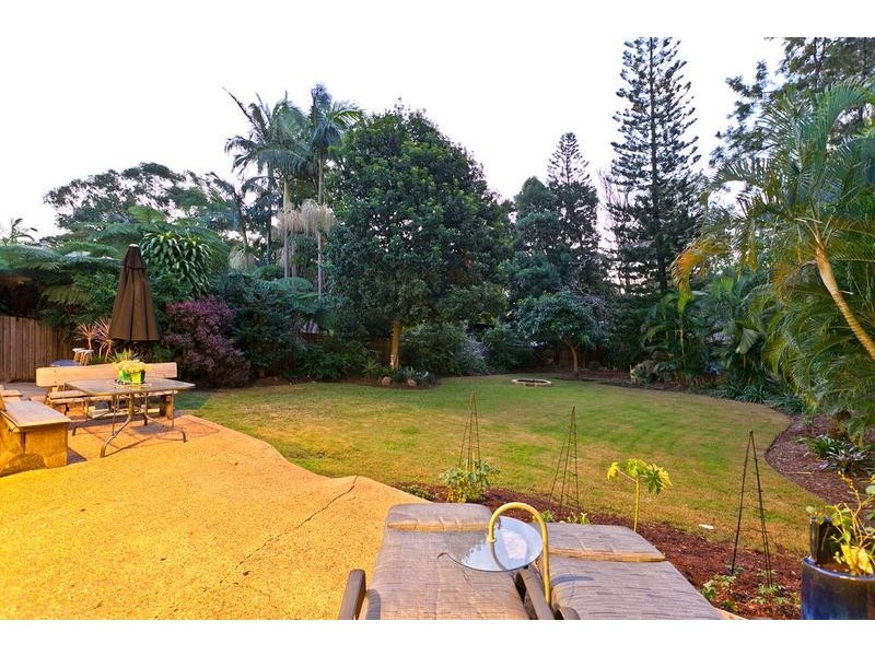 16 Marlin Street, Thorneside QLD 4158