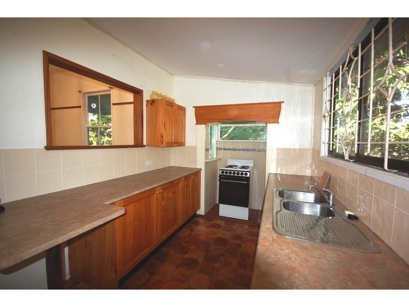 1 Harris Street, Wellington Point QLD 4160