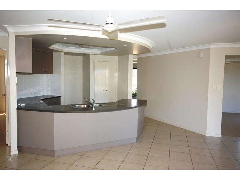 2 Montessa Street, Victoria Point QLD 4165