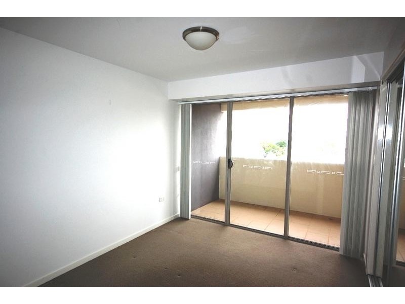 17/32 Middle Street, Cleveland QLD 4163