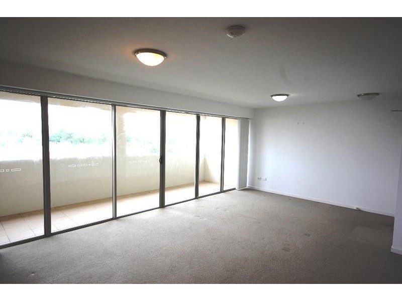 17/32 Middle Street, Cleveland QLD 4163