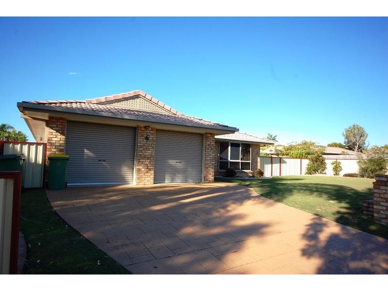 6 Poinciana Drive, Victoria Point QLD 4165