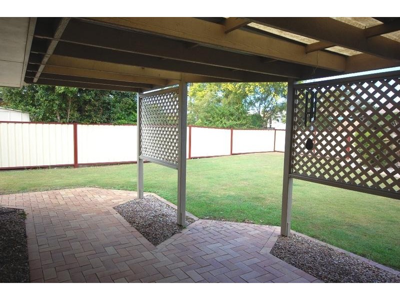 6 Poinciana Drive, Victoria Point QLD 4165