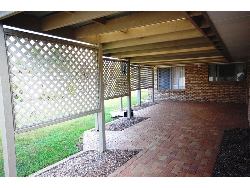 6 Poinciana Drive, Victoria Point QLD 4165