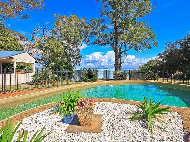 70 Main Road, Wellington Point QLD 4160