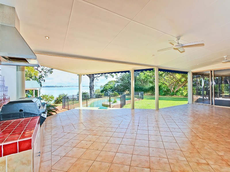 70 Main Road, Wellington Point QLD 4160
