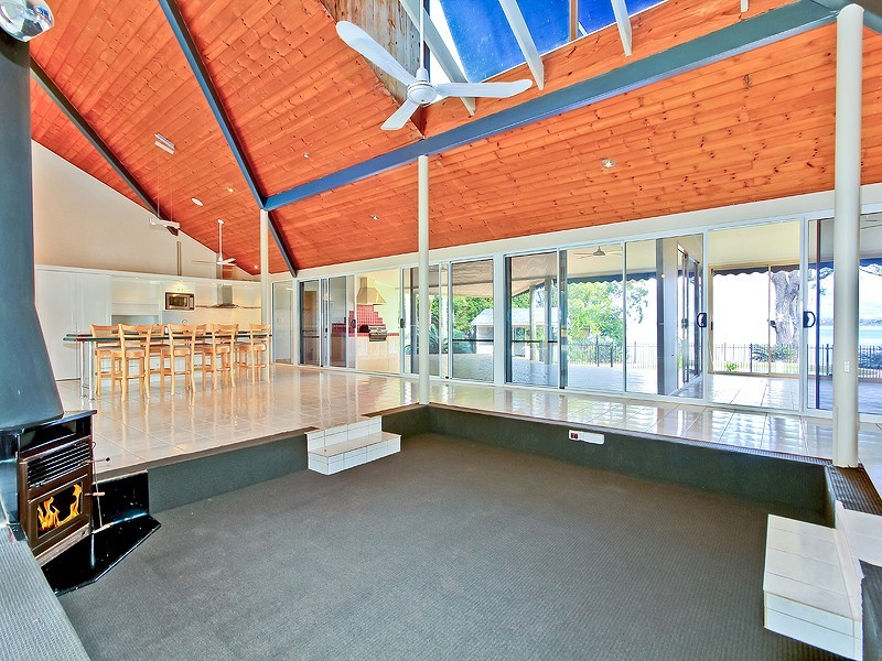 70 Main Road, Wellington Point QLD 4160