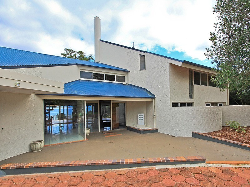 70 Main Road, Wellington Point QLD 4160