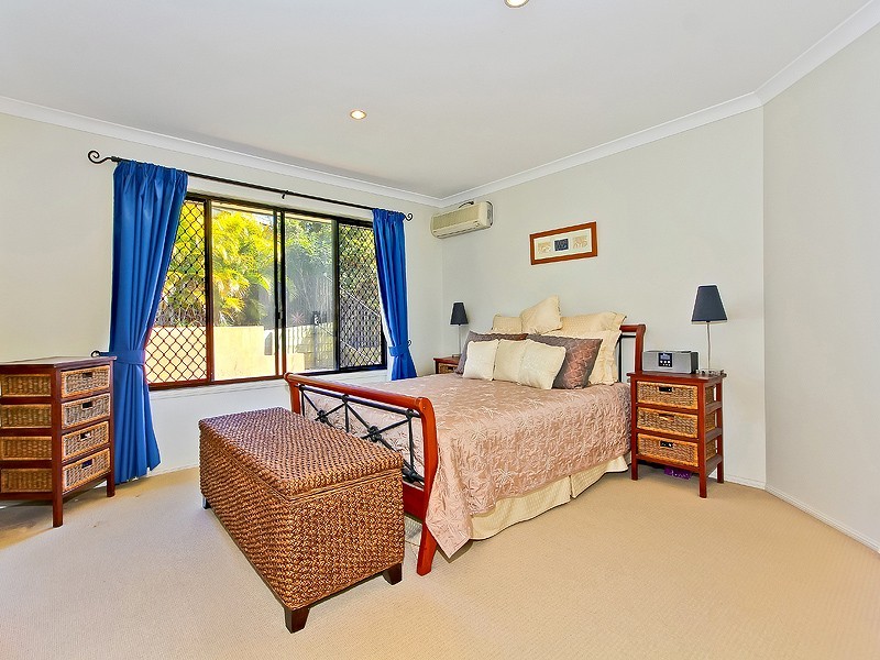 27 Snipe Street, Redland Bay QLD 4165