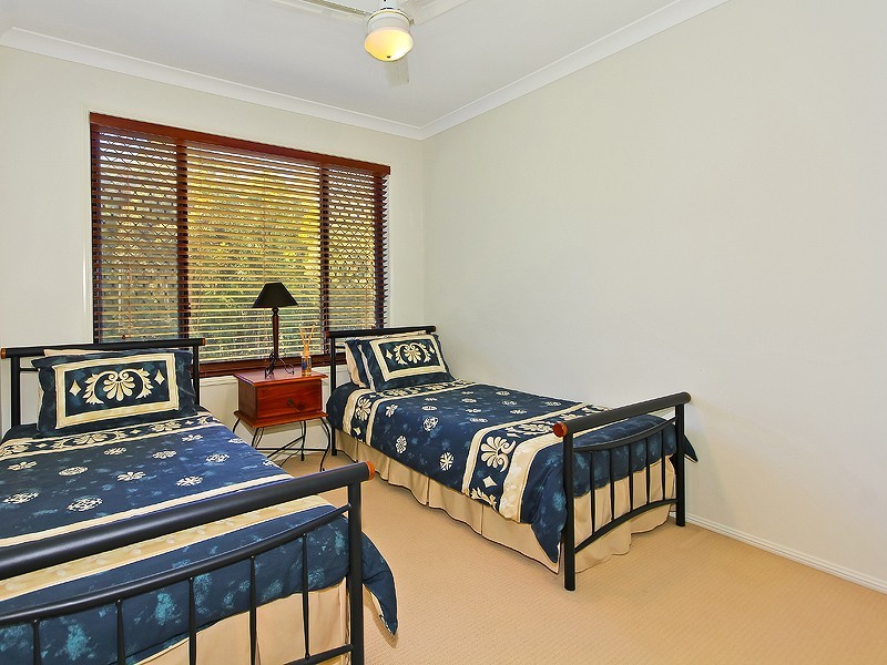 27 Snipe Street, Redland Bay QLD 4165