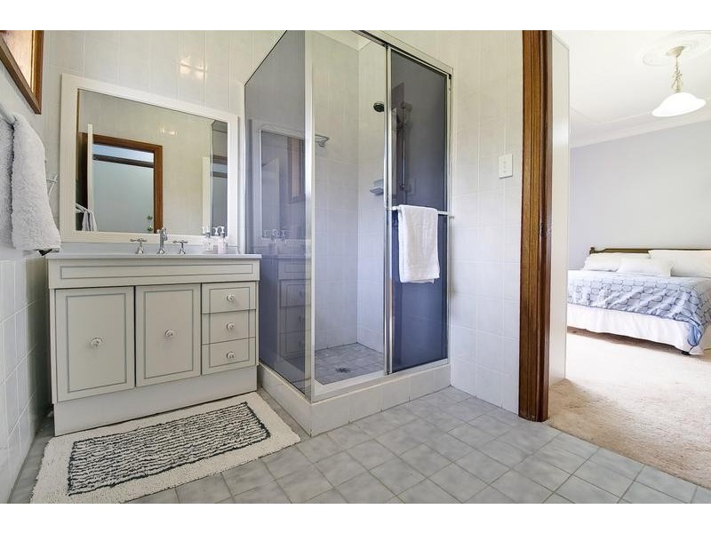 43 Alkrington Avenue, Fishing Point NSW 2283
