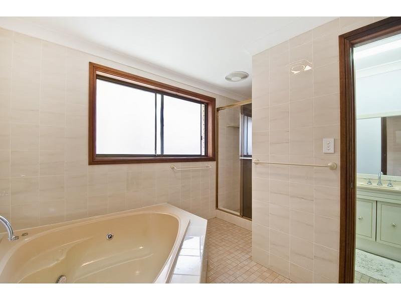43 Alkrington Avenue, Fishing Point NSW 2283