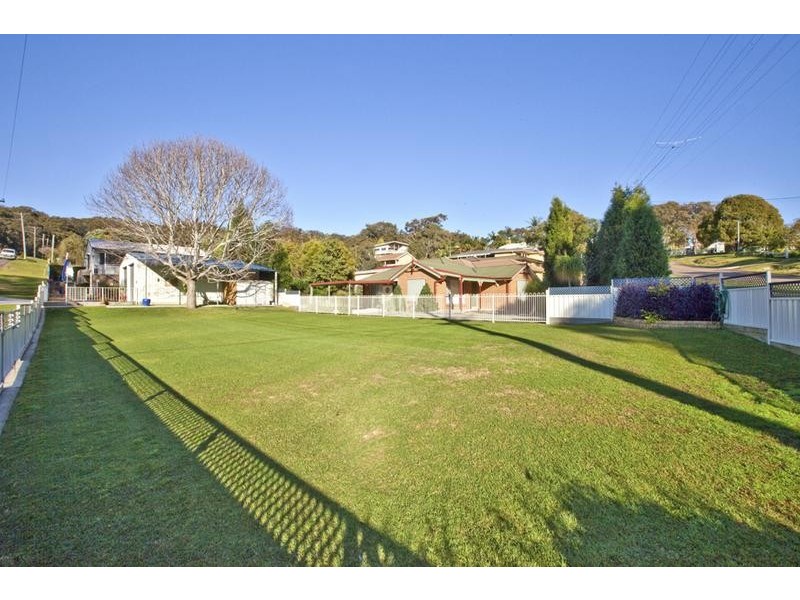 6 Watkins Road, Wangi Wangi NSW 2267