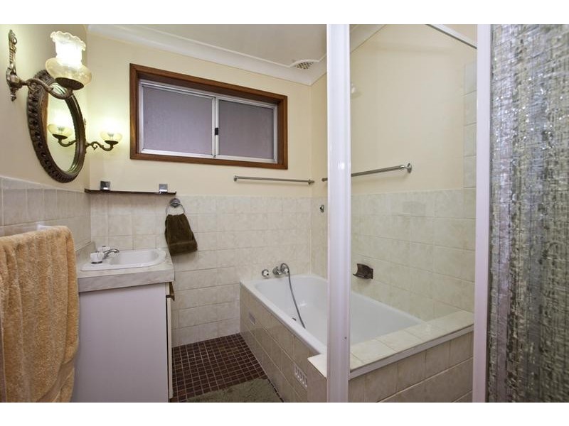 63 Lakeview Road, Kilaben Bay NSW 2283