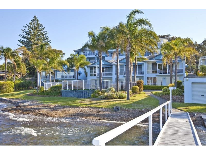18/21 Excelsior Parade, Carey Bay NSW 2283