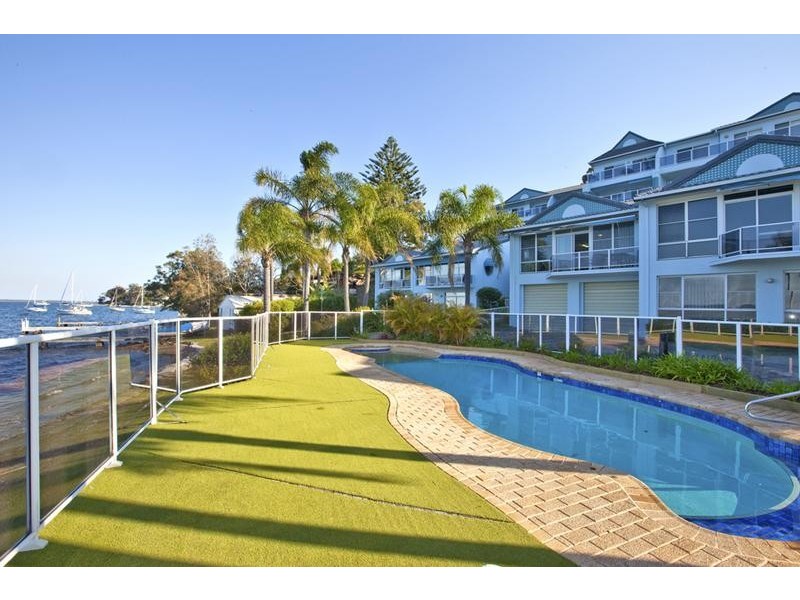 18/21 Excelsior Parade, Carey Bay NSW 2283