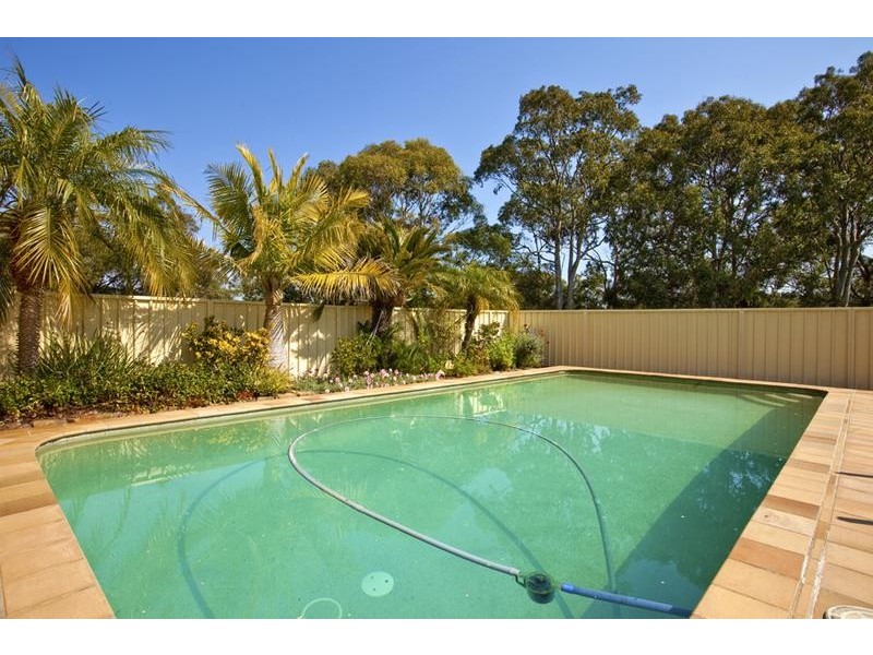 190 Excelsior Parade, Toronto NSW 2283