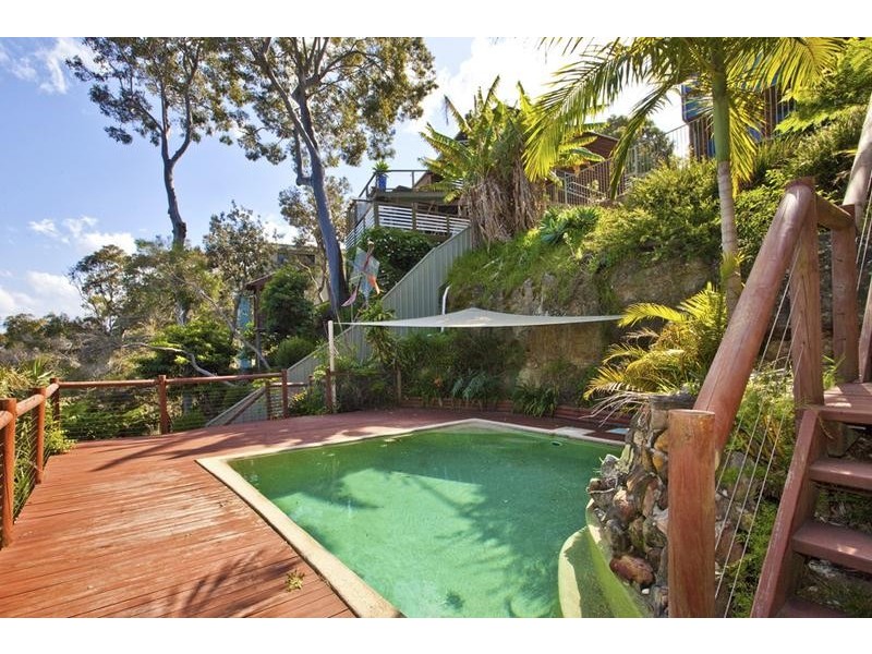 90 Beach Road, Wangi Wangi NSW 2267