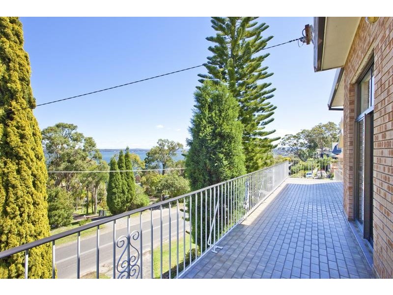 275 Dobell Drive, Wangi Wangi NSW 2267
