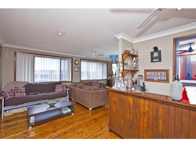 44 Tulloch Avenue, Maryland NSW 2287