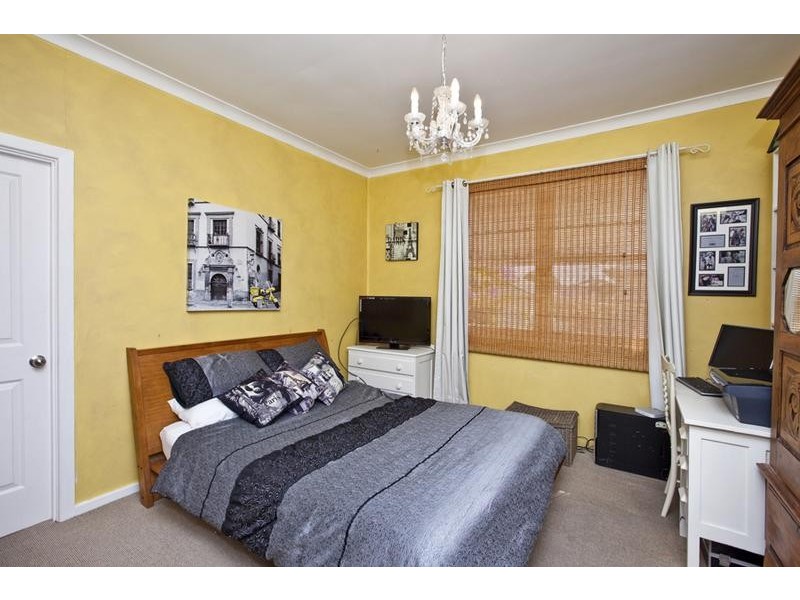 22 Rofe Street, Coal Point NSW 2283