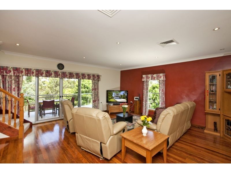 26 Coal Point Road, Coal Point NSW 2283