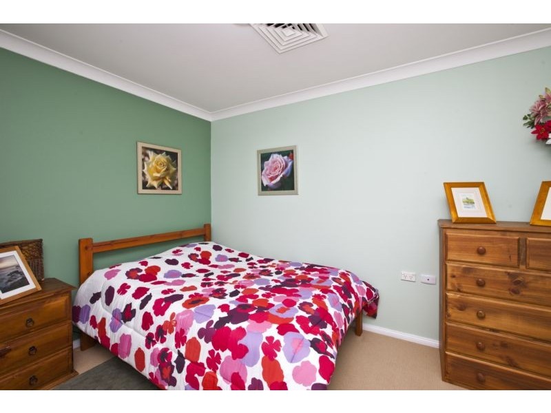 26 Coal Point Road, Coal Point NSW 2283