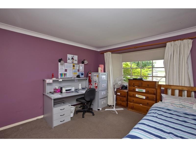 16 Hillcrest Avenue, Rathmines NSW 2283