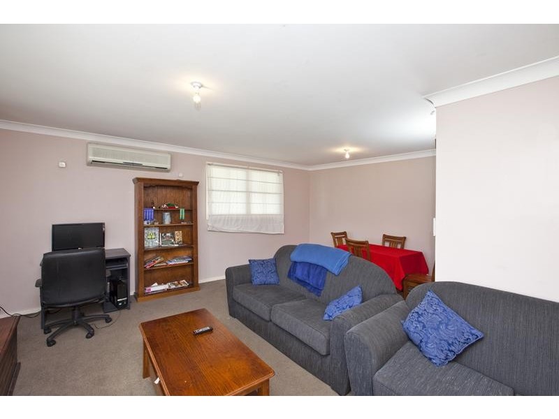 16 Hillcrest Avenue, Rathmines NSW 2283